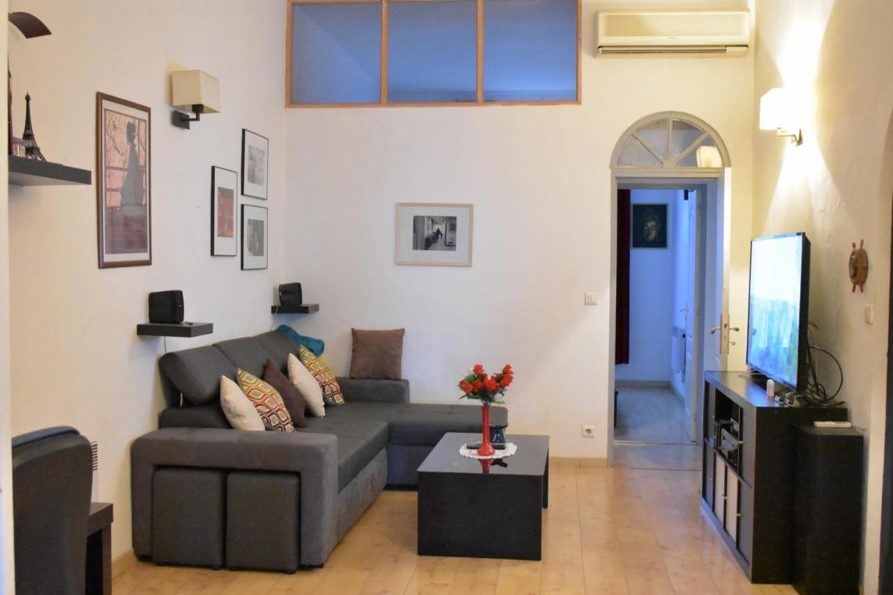Location saisonnière d'un appartement à Sète Exterior foto